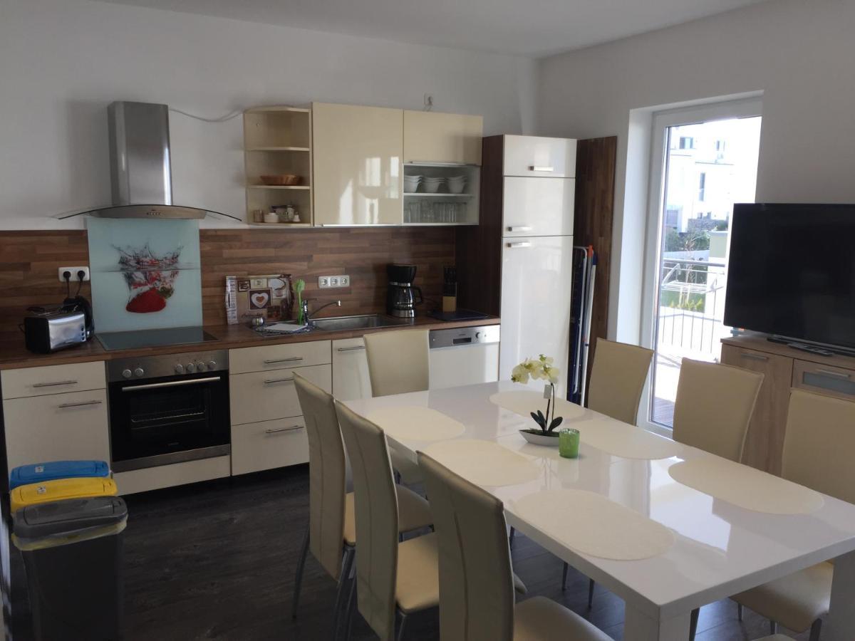 Appartements Am Hafen Zwenkau Extérieur photo