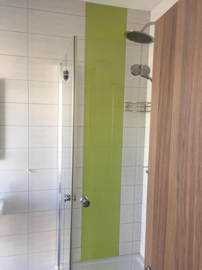 Appartements Am Hafen Zwenkau Extérieur photo